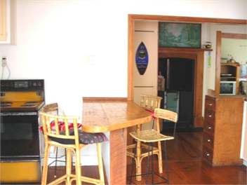 Breakfast bar Coal range