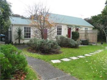 Cottage grounds