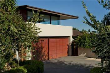 Private apartment situated above garaging