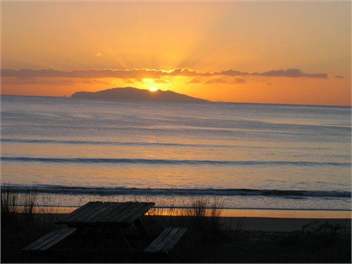 sun rise in winter