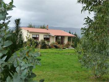 Whispering Winds cottage