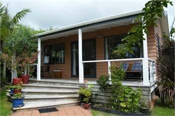 lazy daze cottage