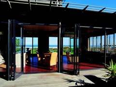 Back deck through to beachside