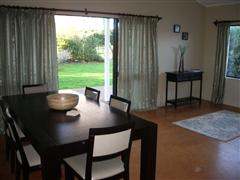 Kaipaki House dining open plan area