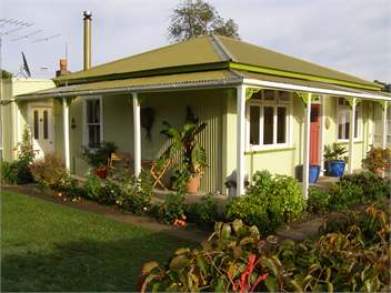 Renovated elegant villa