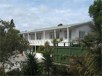 The Green House