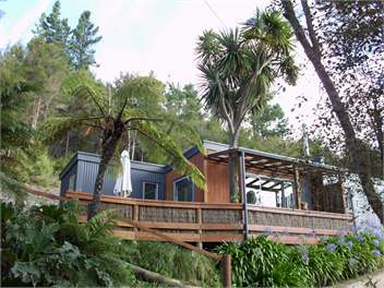 new cottage separate from owners house