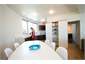 Harbour apartment - Kitchen and dining area