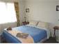 Nicara Cottage queen bed