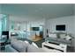 Spacious lounge & kitchen