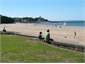 Just metres stroll to Takapuna Beach
