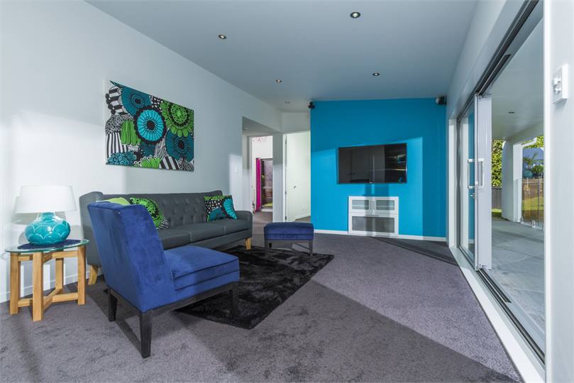 2nd lounge - TV Netflix, Chromecast, Xbox