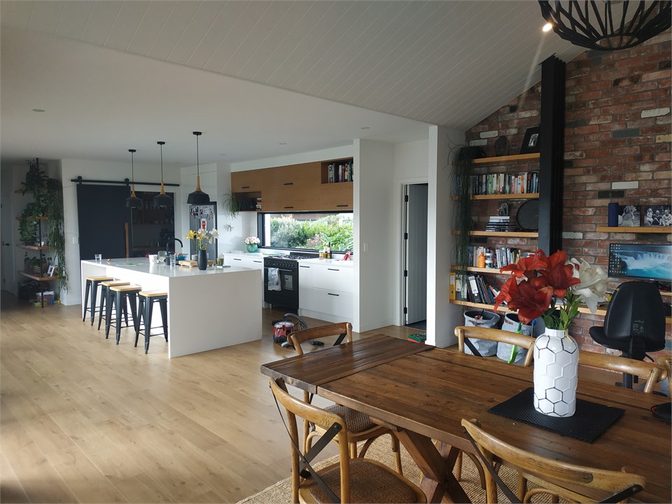 Open plan kitchen dining