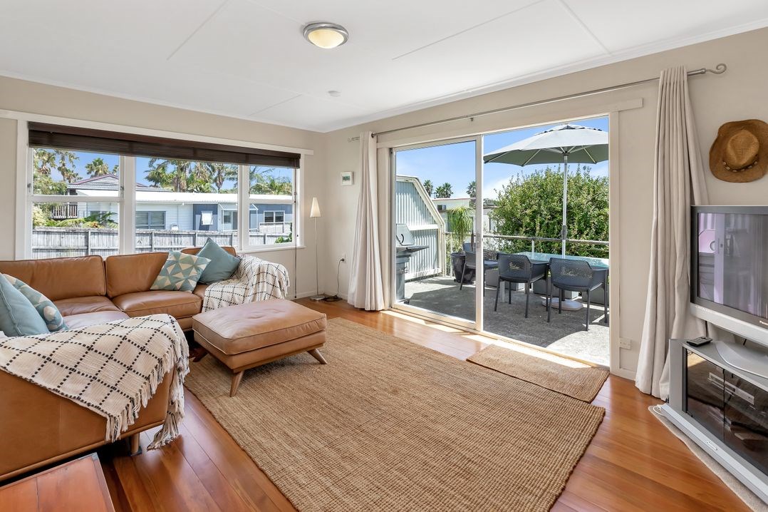 Coopers Kiwi Bach (Bachcare) Coopers Beach Holiday Home for rent