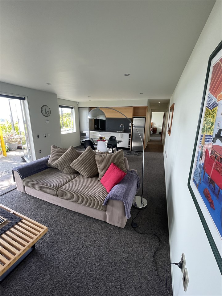 Living/Dining/Kitchenette