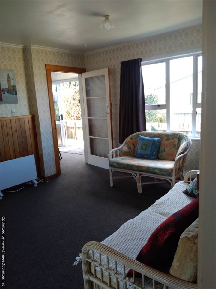 Living Room into Conservatory