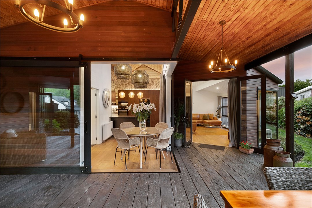 Aura Queenstown Holiday Homes | Arrowtown Luxury E