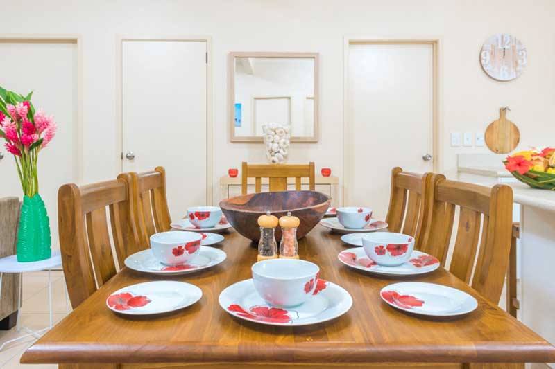 Cook-Islands-Holiday-Villas-Dining-area