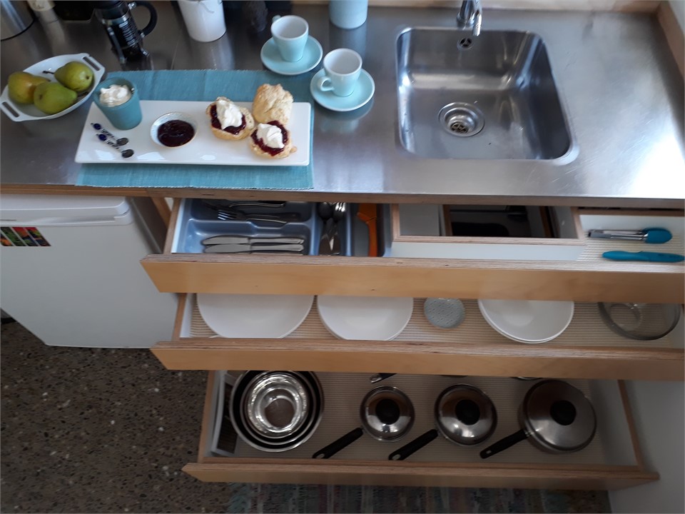 well equipped small kitchen