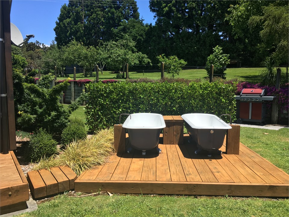 Outdoor Baths and Barbecue