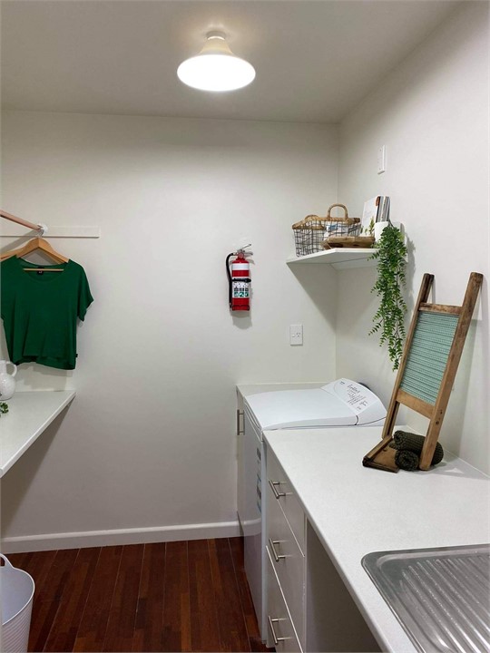 Full Laundry facilities