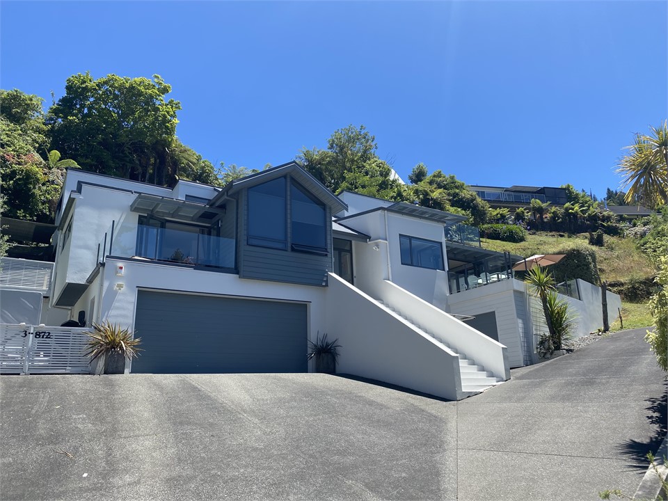 Lake Side Gem Acacia Bay North, Taupo Acacia Bay Holiday Home for