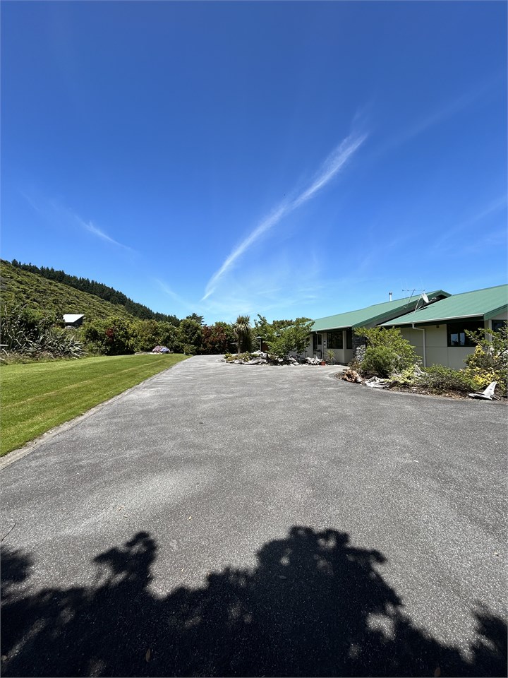 Plenty of parking space behind the house.