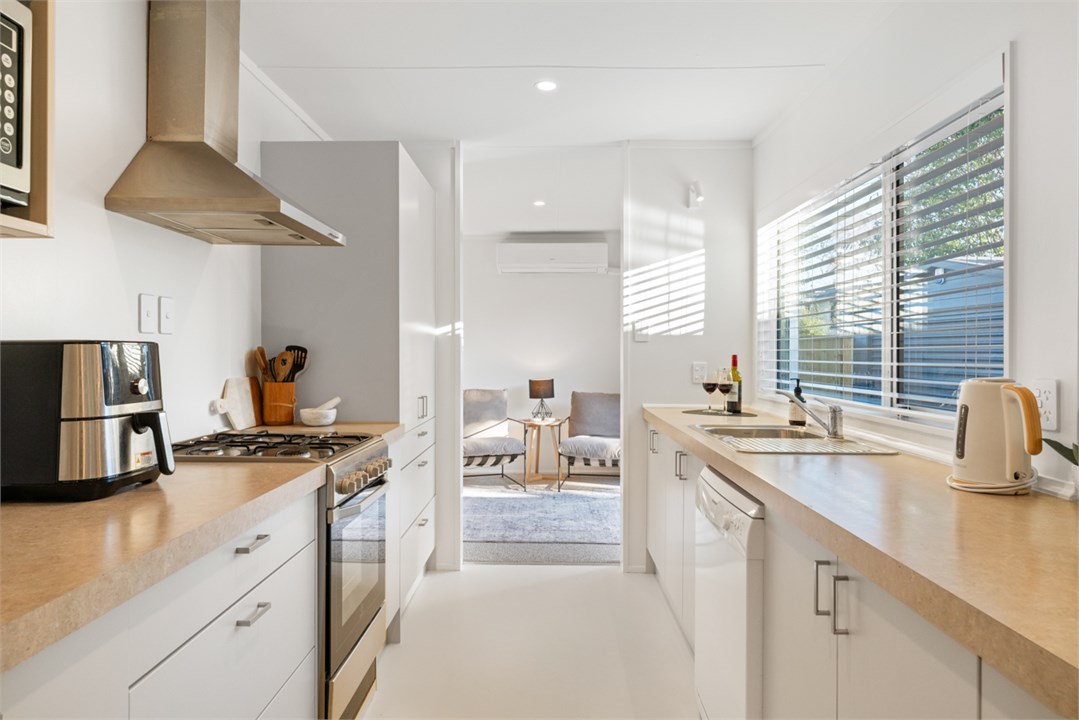 Well equipped kitchen