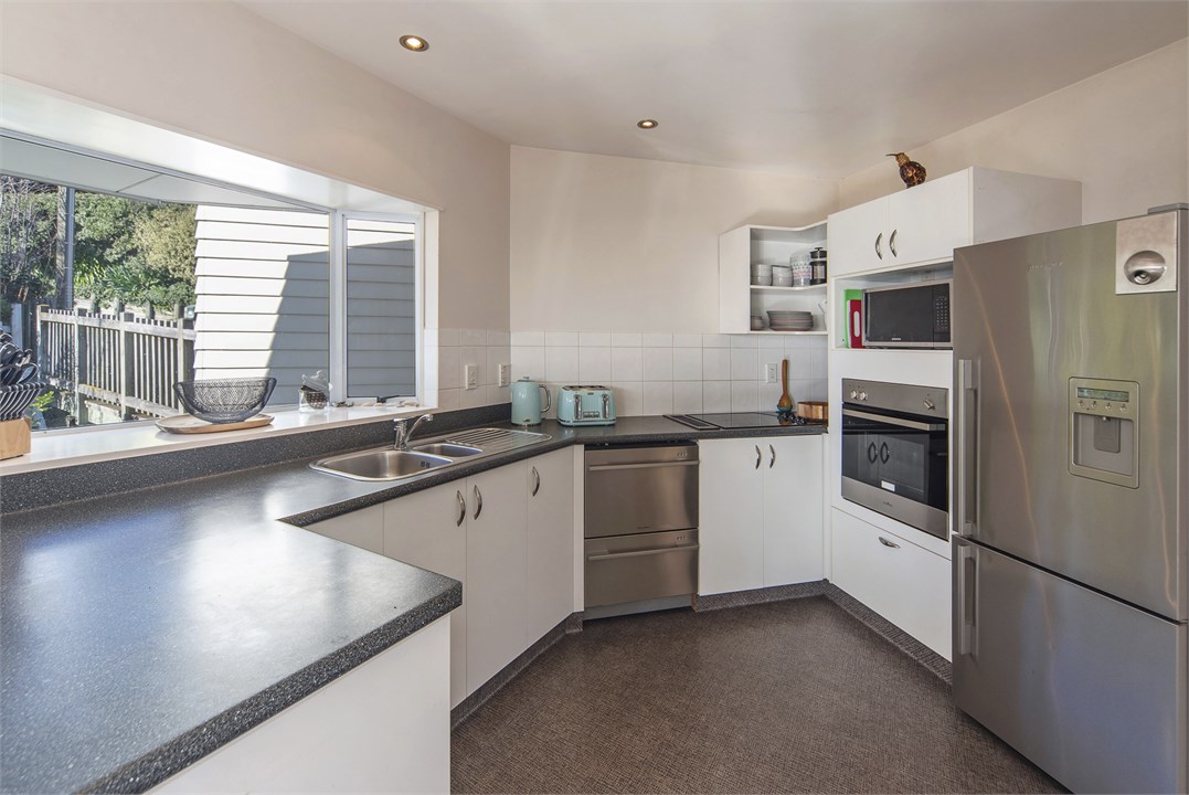 Fully-equipped Kitchen