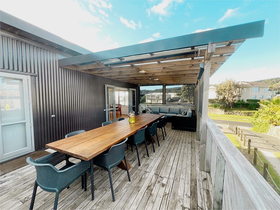 10 seater outdoor dining