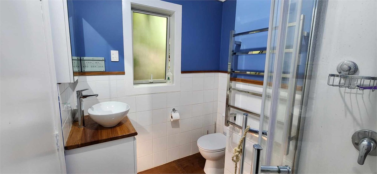 Ensuite
