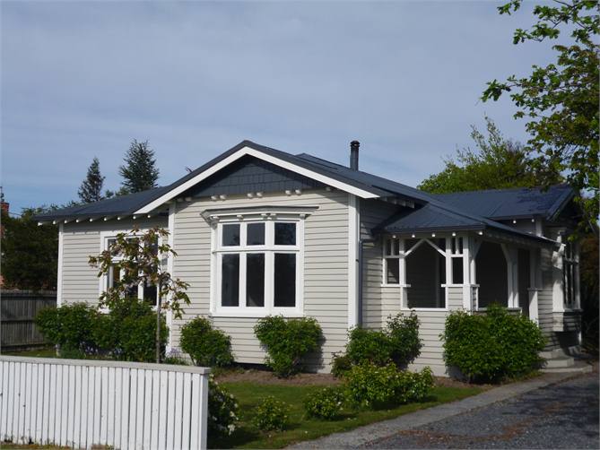 Edzell House Methven Holiday Home for rent Holiday Houses