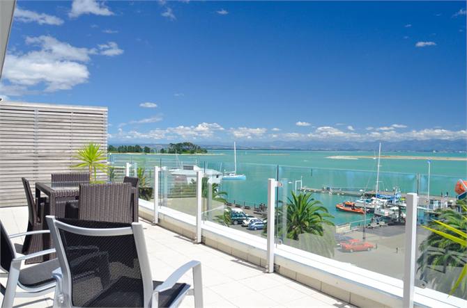 Sea Quest Apartment - Nelson Waterfront