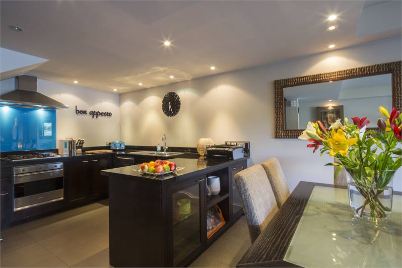 Entertainers Kitchen