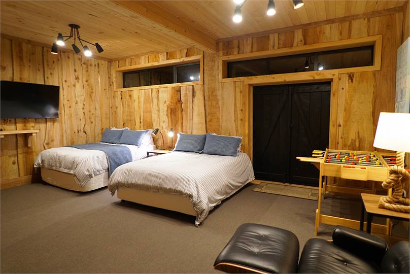 Rumpus room 55" TV, SKY, foosball and table tennis