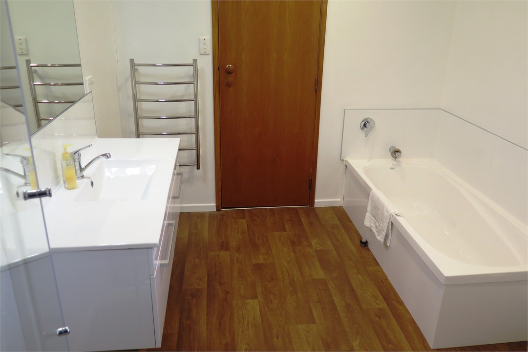 Modern bathroom, high pressure showers and gas hot