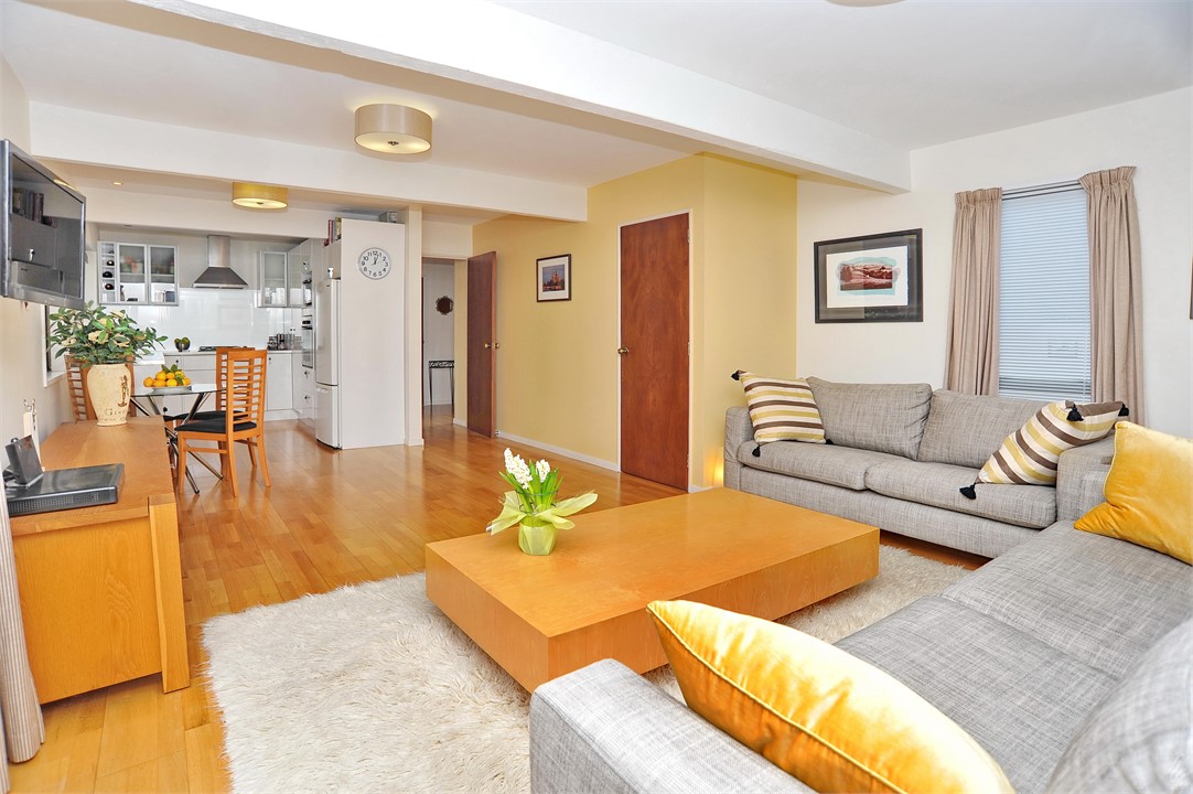 Salisbury Apartment 1 Christchurch Central for rent Holiday Houses