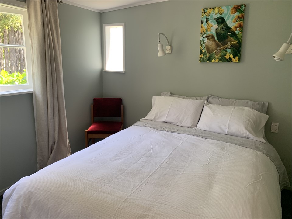 Bedroom - double with wardrobe & sink