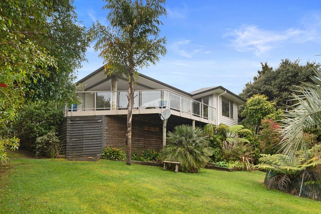 Pebblebrooke Views (Bachcare) Mangawhai Holiday Home for rent Holiday Houses