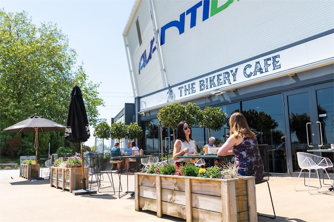 Velodrome Bikery cafe