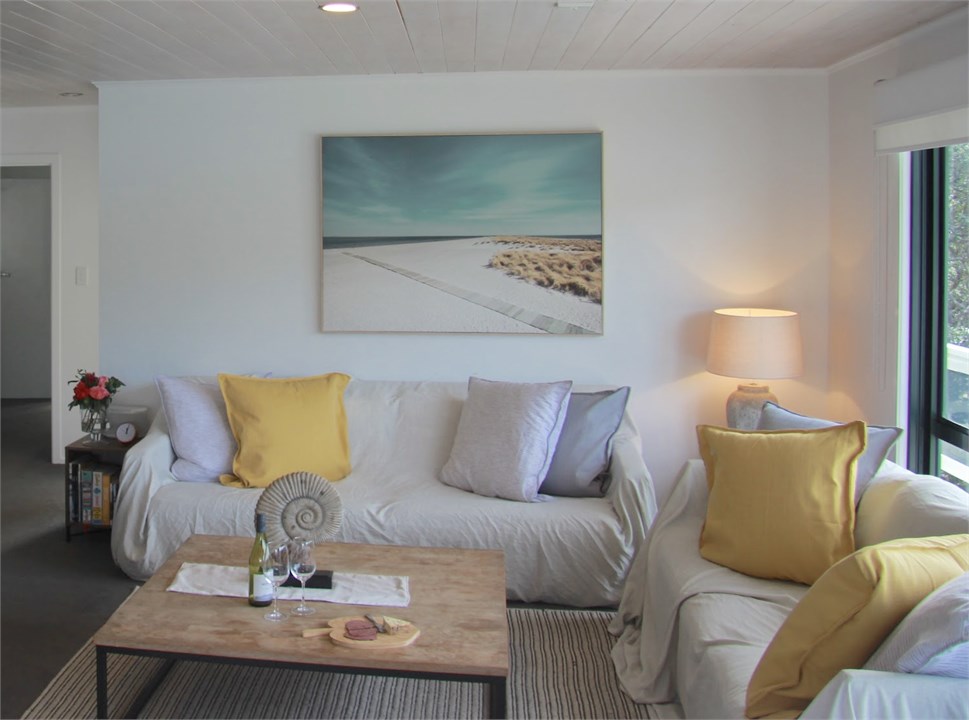 Kawau Lodge main lounge