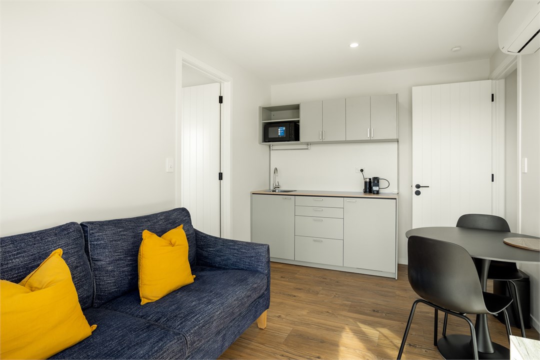 living area with kitchenette