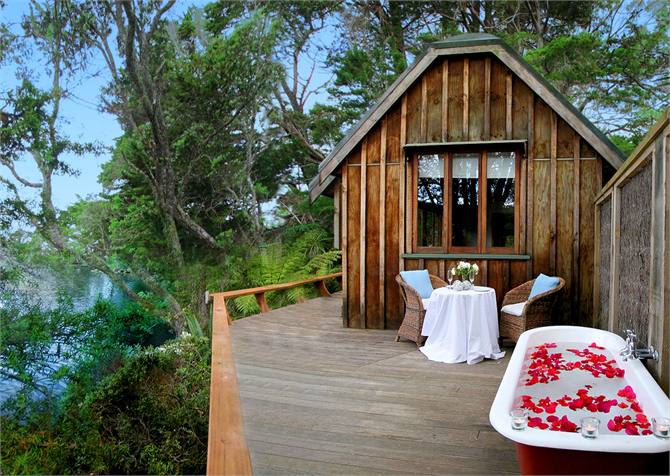 Magic Cottage Secluded And Chic Romantic Retreat ROMANTIC PACKAGES   903003 