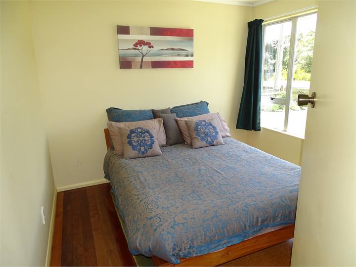 Bedroom one - Queen bed