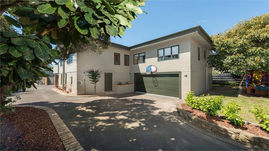 Omanu Beach House Mt Maunganui Residential House for rent Holiday