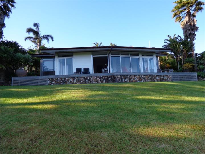 NIKAU APARTMENT TWO Waiheke Island Apartment for rent Holiday Houses