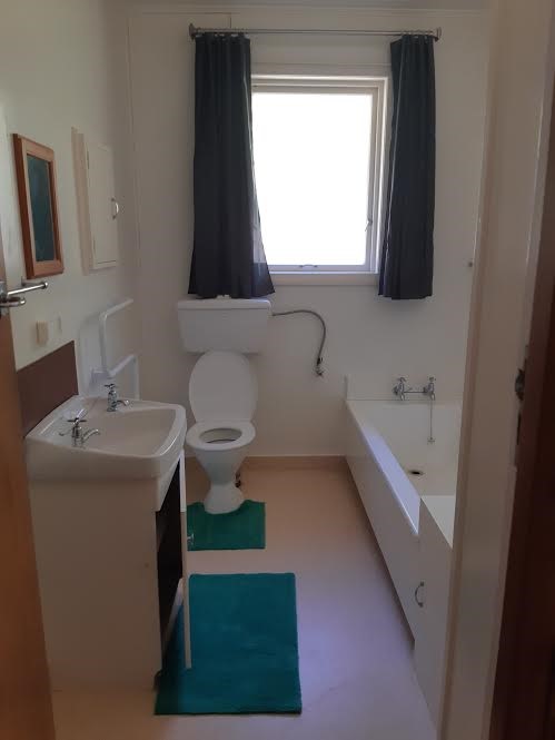 Main bathroom inside the house