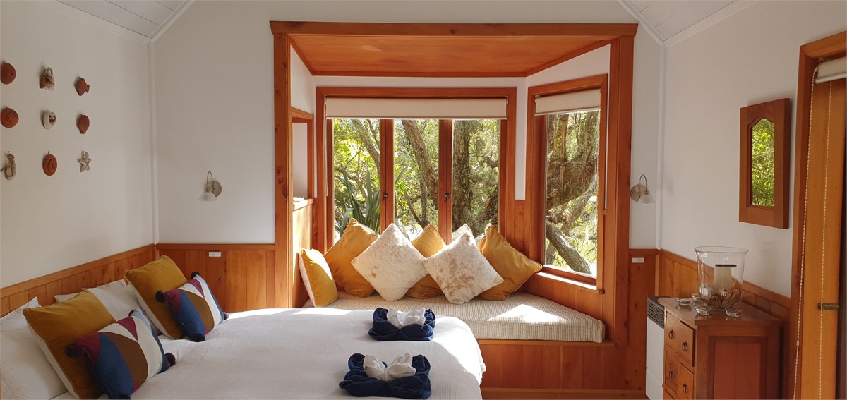 Luxurious super king bed