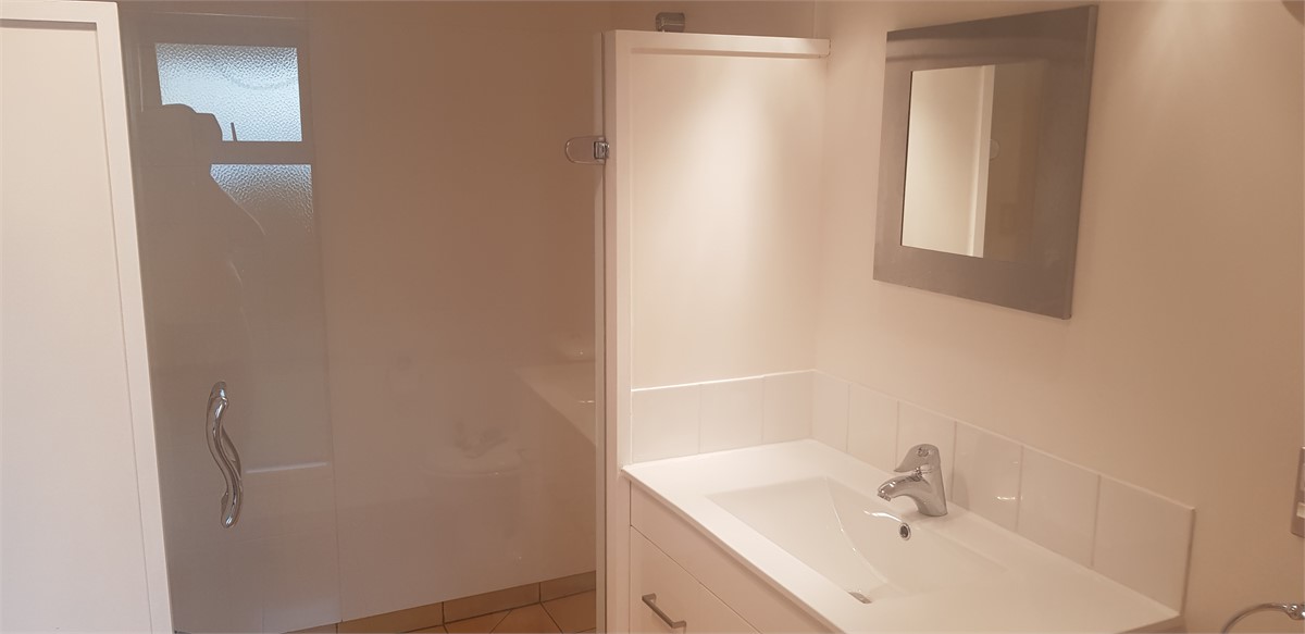 Main Ensuite