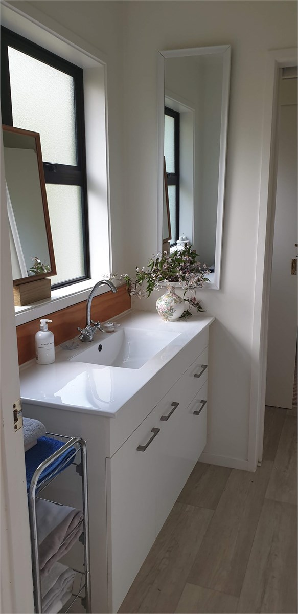 Bathroom/Laundry sep toilet. Walk through to bedro